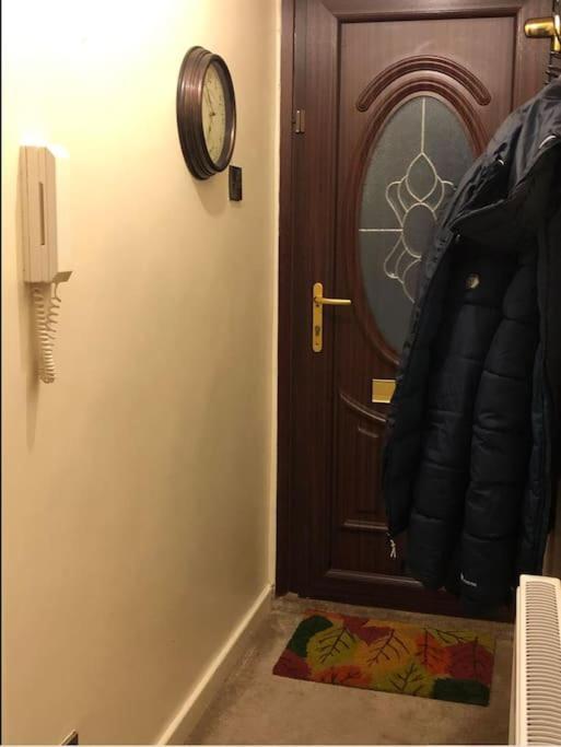 סנדרלנד Lovely One-Bed Condo With Free Parking On Premises מראה חיצוני תמונה